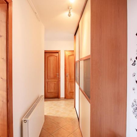 Viky'S Apartment Győr Esterno foto